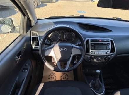 Hyundai - i20