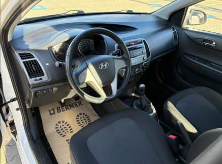 Hyundai - i20