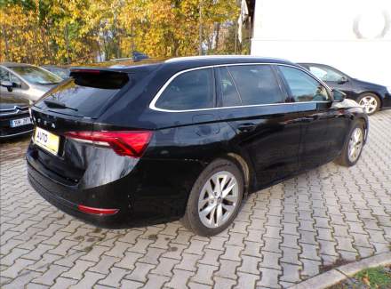 Škoda - Octavia
