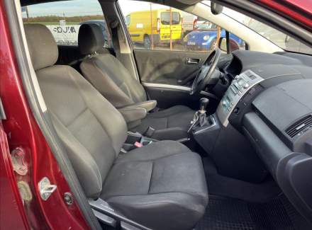 Toyota - Corolla Verso