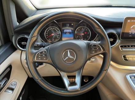 Mercedes-Benz - V-class