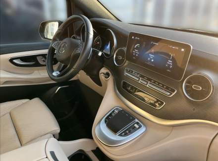 Mercedes-Benz - V-class