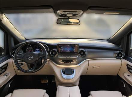 Mercedes-Benz - V-class