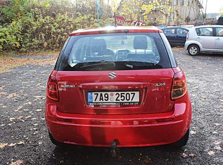 Suzuki - SX4