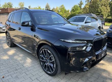 BMW - X7