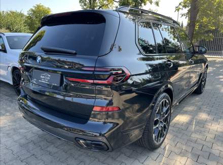 BMW - X7