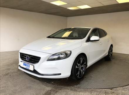 Volvo - V40