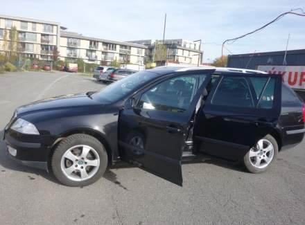 Škoda - Octavia