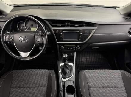 Toyota - Auris