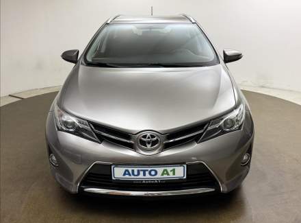 Toyota - Auris