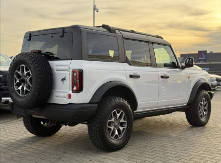 Ford - Bronco