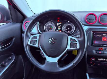 Suzuki - Vitara
