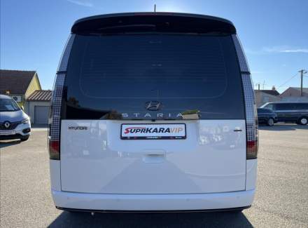 Hyundai - Staria