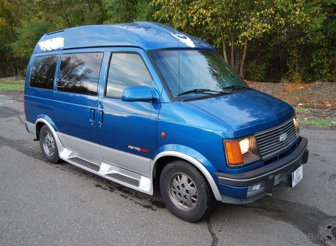 Chevrolet - Astro