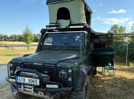 Land Rover - Defender