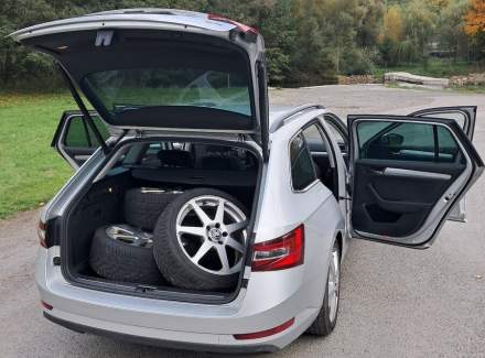 Škoda - Superb