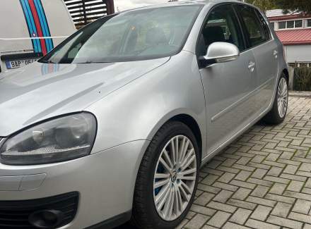 Volkswagen - Golf