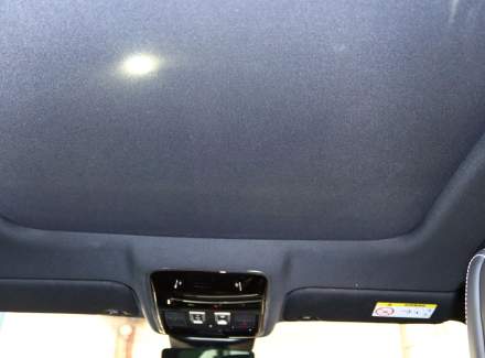 Land Rover - Range Rover Velar D 300 3.0 V6 (300 Hp) AWD Automatic