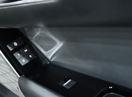 Land Rover - Range Rover Velar D 300 3.0 V6 (300 Hp) AWD Automatic