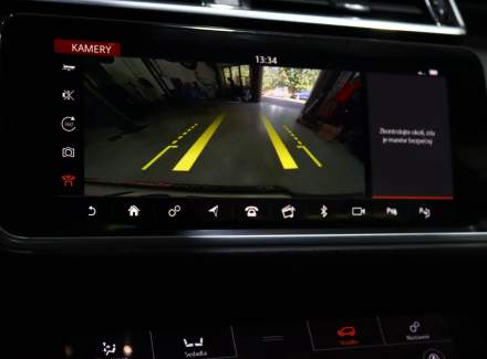 Land Rover - Range Rover Velar D 300 3.0 V6 (300 Hp) AWD Automatic