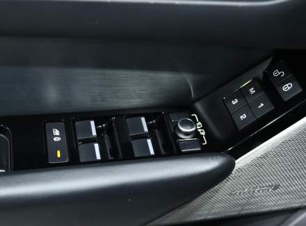 Land Rover - Range Rover Velar D 300 3.0 V6 (300 Hp) AWD Automatic