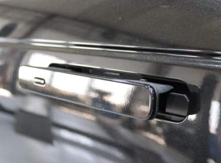 Land Rover - Range Rover Velar D 300 3.0 V6 (300 Hp) AWD Automatic