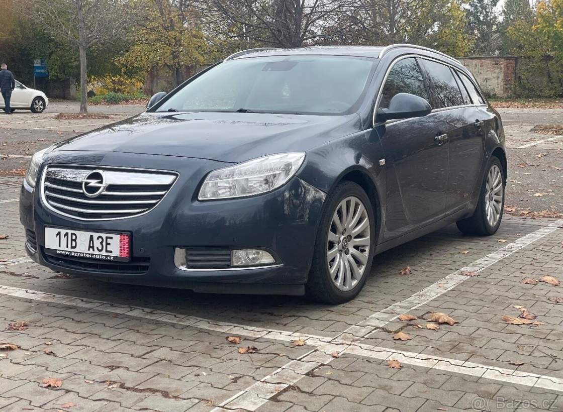 Opel - Insignia
