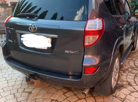 Toyota - RAV 4