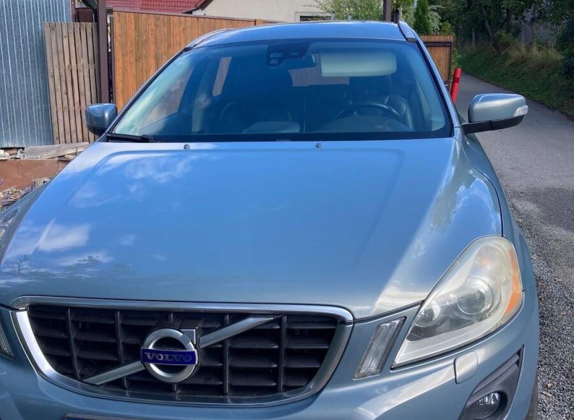 Volvo - XC60