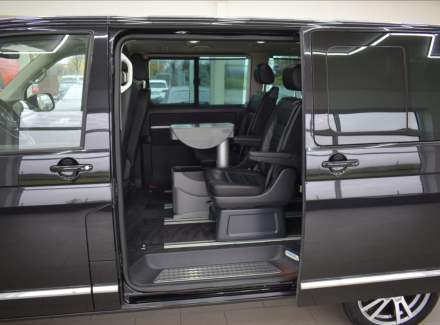 Volkswagen - Multivan