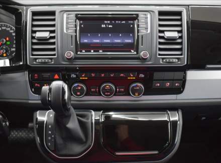 Volkswagen - Multivan