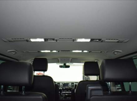 Volkswagen - Multivan