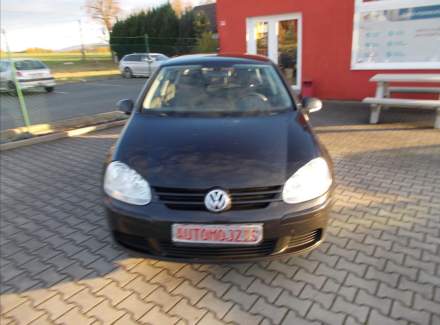 Volkswagen - Golf
