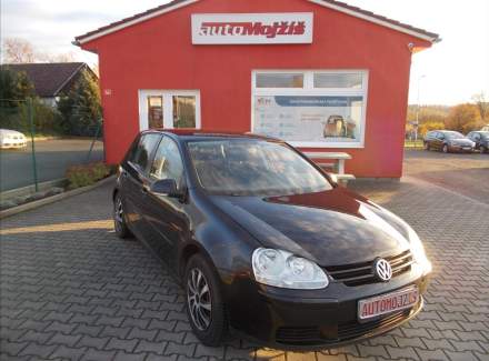 Volkswagen - Golf