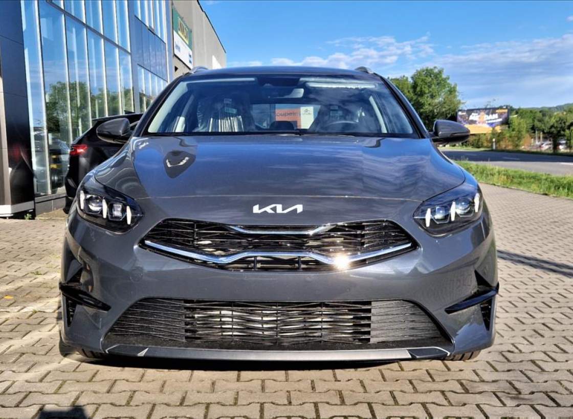 Kia - Cee'd