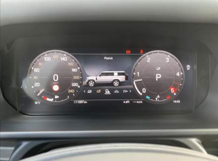 Land Rover - Defender