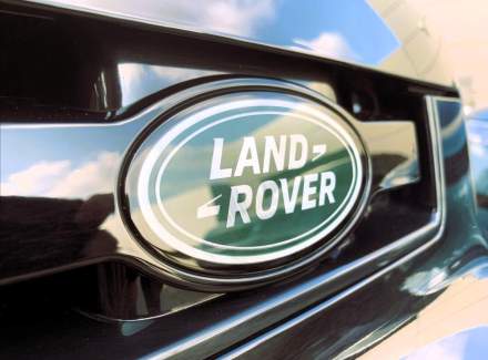 Land Rover - Defender