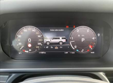 Land Rover - Defender