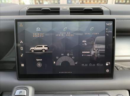 Land Rover - Defender