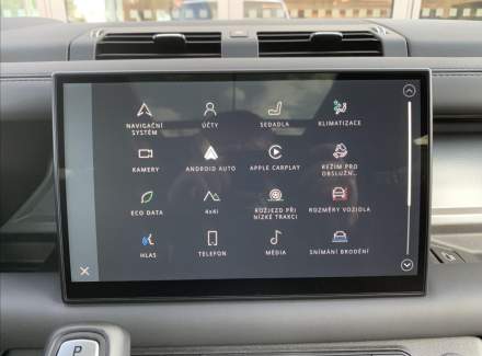 Land Rover - Defender