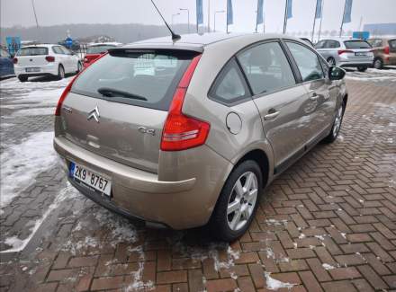 Citroën - C4