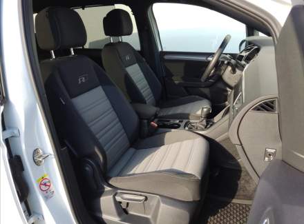 Volkswagen - Touran