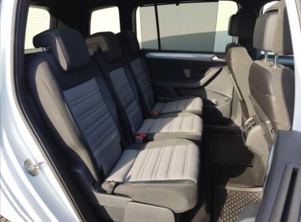 Volkswagen - Touran