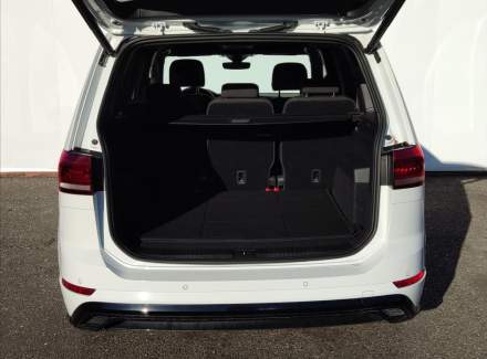 Volkswagen - Touran