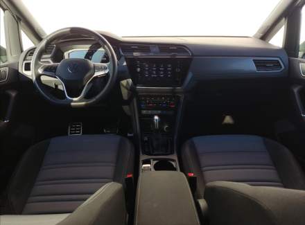 Volkswagen - Touran