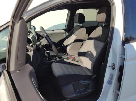 Volkswagen - Touran