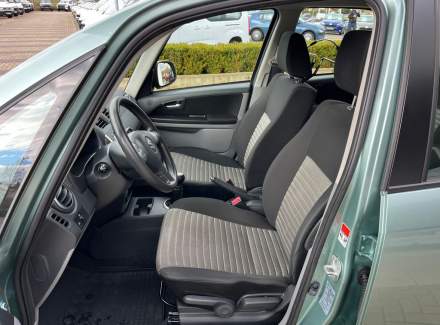 Suzuki - SX4