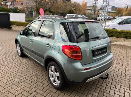 Suzuki - SX4