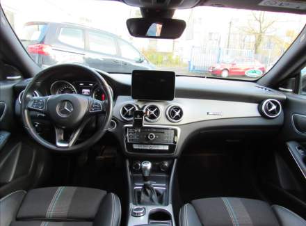 Mercedes-Benz - CLA