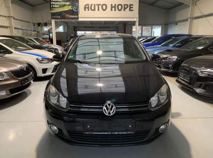 Volkswagen - Golf